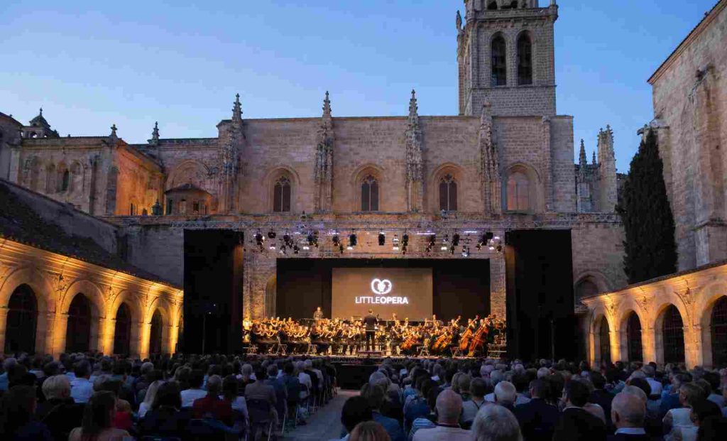 El Ayuntamiento de Zamora aclara que la gala inaugural de LittleOpera no pertenece al programa Plazas Sinfónicas